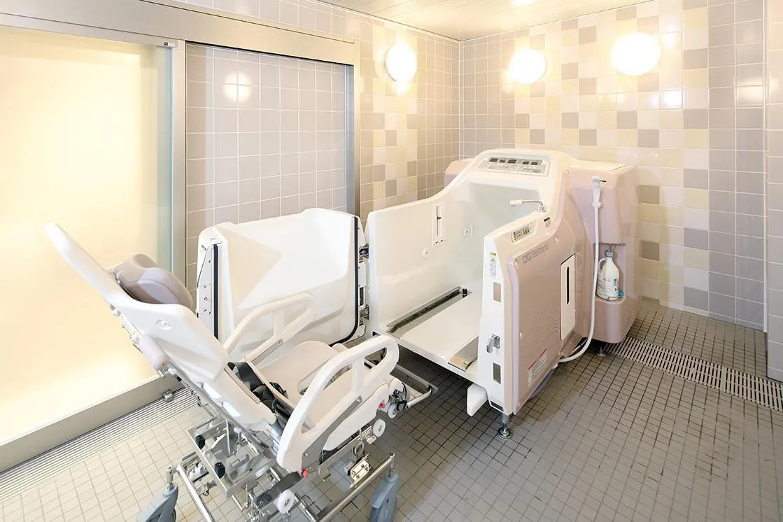 グランダ雪ヶ谷(介護付有料老人ホーム（一般型特定施設入居者生活介護）)の画像(7)2F機械浴室