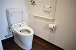 ベストライフ横浜大口(住宅型有料老人ホーム)の画像(11)温水洗浄トイレ