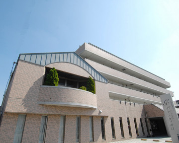 グランヴィ川口